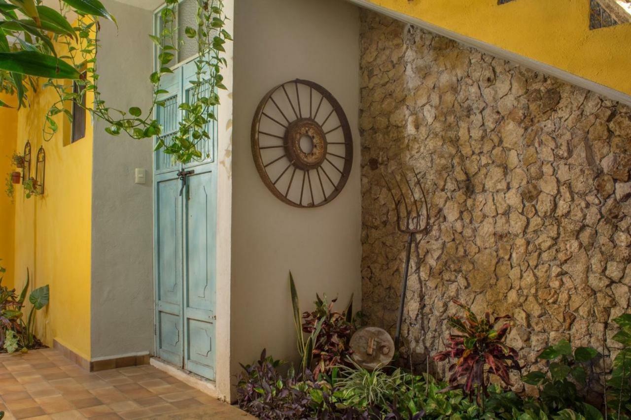 Hotel Boutique Casa Flor De Mayo Mérida Exteriér fotografie